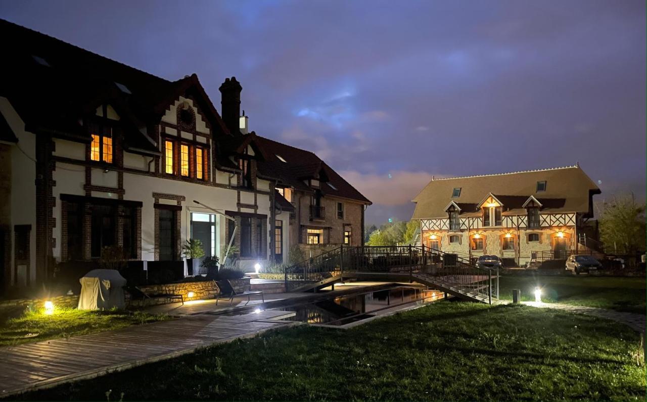 Loft Sous Combles Daire Aubergenville Dış mekan fotoğraf