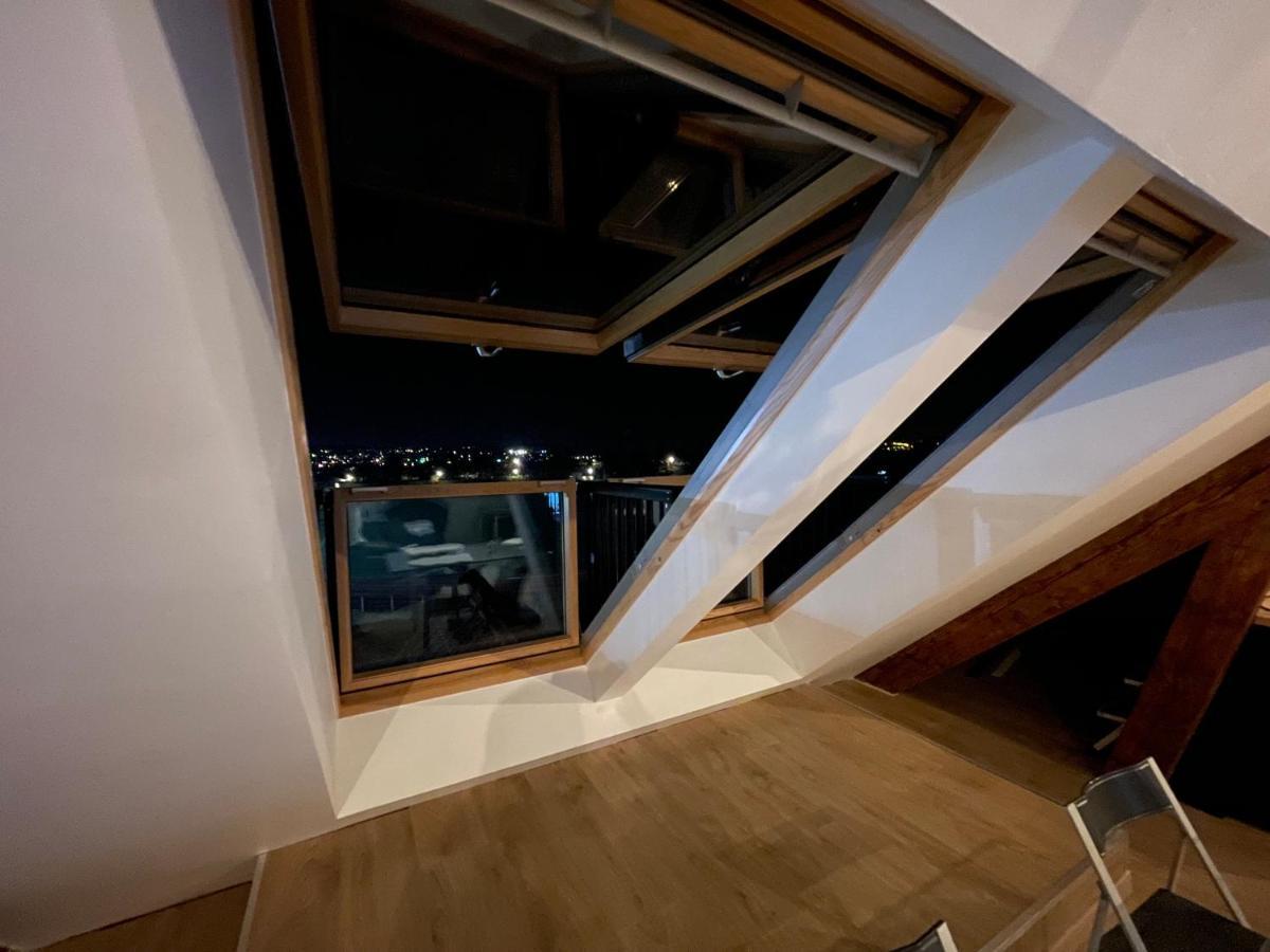 Loft Sous Combles Daire Aubergenville Dış mekan fotoğraf