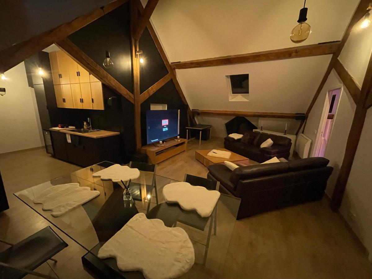 Loft Sous Combles Daire Aubergenville Dış mekan fotoğraf